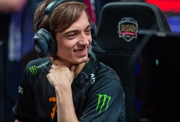 Xếp hạng Top 5 tuyển thủ đường giữa mạnh nhất bởi ESPN