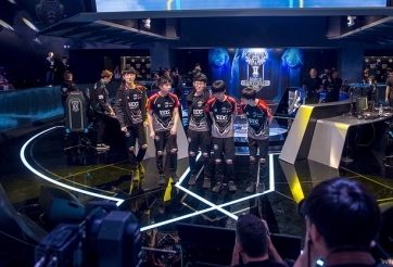 Vòng khởi động CKTG 2018 - Loại trực tiếp EDG vs DFM: EDG hủy diệt hoàn toàn đại diện đến từ Nhật Bản