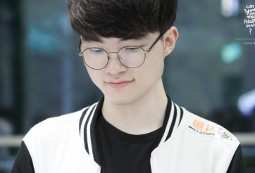 Bất ngờ trước 'nhan sắc' của Faker càng ngày càng đẹp hơn