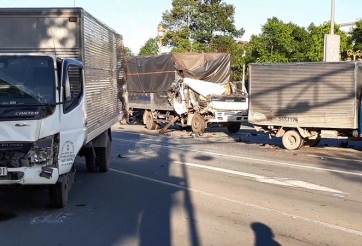 Lại là tai nạn khi dừng đèn đỏ, 6 người bị thương nặng do xe tải đâm