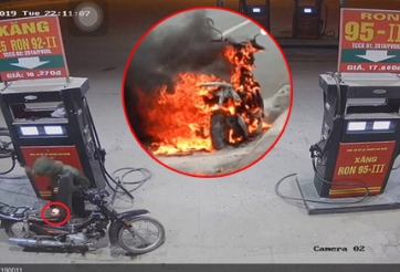 CLIP: Thanh niên dùng bật lửa soi xăng khiến xe cháy dữ dội