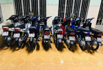 Dàn xe máy biển ngũ quý của đại gia Việt 'gây sốt' cộng đồng mạng