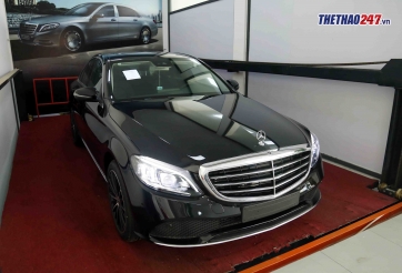 Soi chi tiết Mercedes-Benz C200 Exclusive 2019 tại đại lý