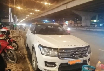 Tưởng xe sang Range Rover, đạo chích vặt nhầm gương Zotye Z8