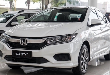 Giá Honda City chạm đáy, tạo sức ép lên Toyota Vios
