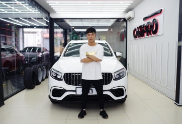 Ca sĩ Ưng Hoàng Phúc chịu chơi độ lại Mercedes-Benz GLC 250