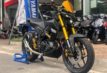 Chi tiết Yamaha MT-15 cực 'ngầu' tại đại lý, giá 78 triệu đồng