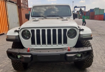 Bán tải Jeep Gladiator Rubicon 2020 “hàng độc” về Việt Nam