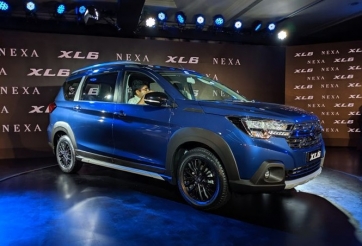 Suzuki XL6 giá 317 triệu đồng: Đẹp và cao cấp hơn Ertiga