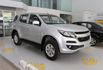 Giá xe Chevrolet Trailblazer giảm “sốc” 100 triệu đồng