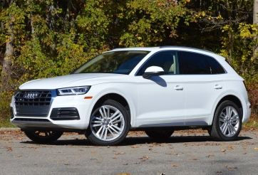 Mẫu xe nào vừa giảm “sốc” 300 triệu đồng tại Việt Nam