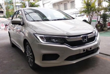 Chi tiết Honda City phiên bản E giá 529 triệu đồng tại đại lý