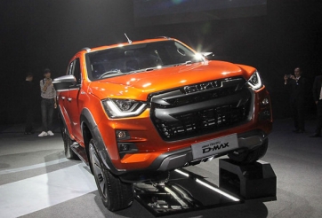 Isuzu D-Max 2020 giá chỉ từ 389 triệu đồng, cạnh tranh Ford Ranger