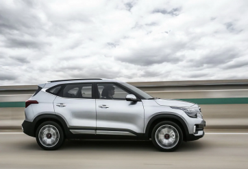 KIA Seltos giá 491 triệu đồng có gì nổi bật trong phân khúc?