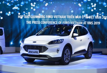 “Bom tấn” Ford Escape 2020 - điểm nhấn của Ford tại VMS 2019