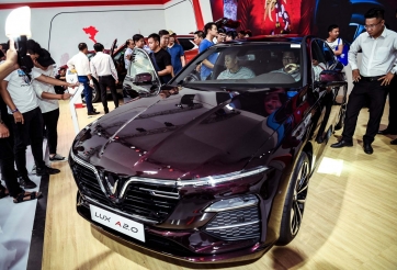 Vì sao xe VinFast “hút khách” tại Vietnam Motor Show 2019?