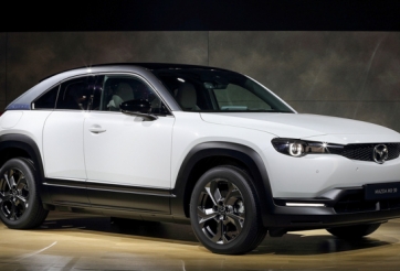 Khám phá Mazda MX-30 – mẫu xe điện đầu tiên của Mazda