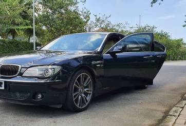 Mua BMW 760Li giá 14 tỷ: 10 năm sau rao bán không được 1 tỷ đồng