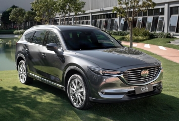 Giá xe Mazda CX-8 giảm 50 triệu đồng, cạnh tranh Ford Everest
