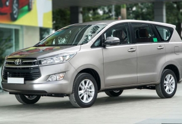 Giá xe Toyota Innova 2019 giảm tới 80 triệu đồng trong tháng 12