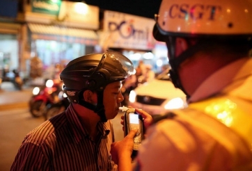 Từ 1/1/2020, cấm toàn bộ người lái xe uống rượu bia khi ra đường