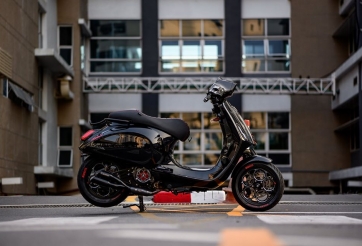 Chiêm ngưỡng chiếc Vespa Sprint độ 'khủng' nhất Thái Lan