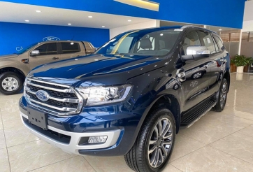 Giá xe Ford Everest 2020 'giảm sốc' tới 100 triệu đồng để hút khách