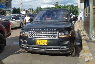 Có nên mua xe biển số Lào giá rẻ tại Việt Nam?