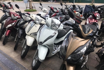 Tác hại của việc để xe máy dưới trời nắng trong thời gian dài