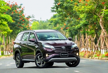 Toyota Rush: Giá lăn bánh mới nhất, TSKT & đánh giá chi tiết