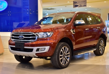 Đại lý xả kho, giá xe Ford Everest 2020 giảm kỷ lục 200 triệu đồng