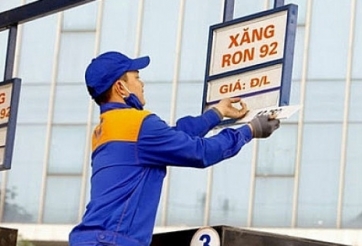 Giá xăng dầu hôm nay 4/9: Đồng loạt tăng giá