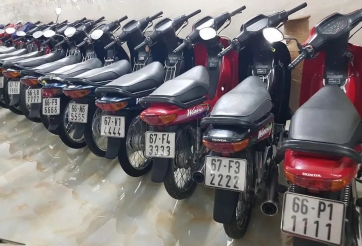 Ngắm loạt xe biển số đẹp của đại gia An Giang: giá trị trăm tỷ đồng