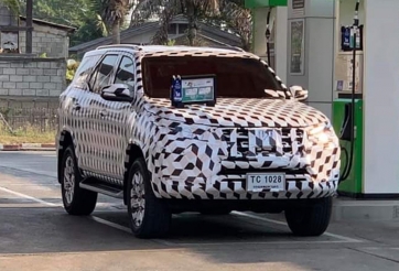 Toyota xác nhận Fortuner thế hệ mới sẽ ra mắt vào năm sau