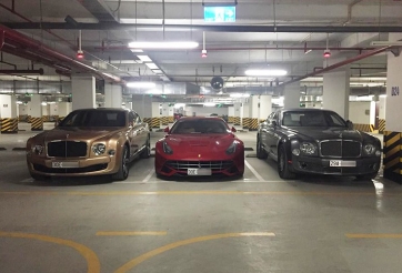 'Choáng' với hầm siêu xe trị giá trăm tỷ tại Hà Nội