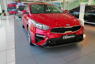 Sedan hạng C: Kia Cerato vượt mặt Mazda 3 đầu năm 2021