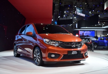 Giá xe Honda Brio giảm mạnh, tăng sức cạnh tranh Fadil, Grand i10