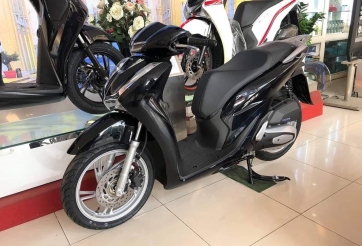 Sau Tết, giá xe Honda SH bất ngờ giảm mạnh