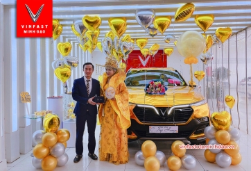 Người mua xe VinFast theo “hệ phong thủy”, ấn tượng nhất năm