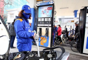 Giá xăng dầu giảm mạnh ngay ngày đầu tiên của năm 2019