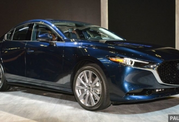 Ngắm chiếc Mazda3 đầu tiên đặt chân đến Đông Nam Á