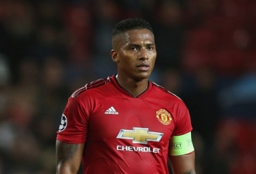 Tin chuyển nhượng ngày 5/1: MU bán đội trưởng Valencia?