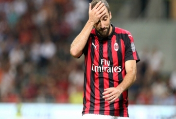 Chelsea sắp mua cầu thủ “chân gỗ” hơn cả Morata