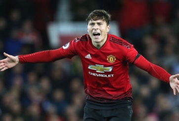 Lindelof: Từ bản hợp đồng hớ đến người hùng phút bù giờ