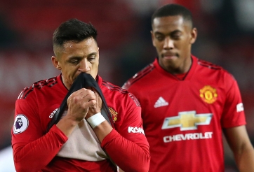 Thay Martial đấu Chelsea: Sanchez không bằng Tahith Chong