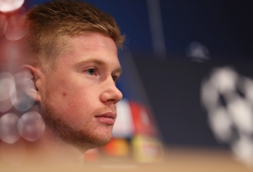 De Bruyne: 'Mục tiêu của Man City là ăn 4 vào cuối mùa'