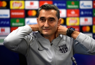 HLV Valverde tiết lộ bí quyết hạ Liverpool 