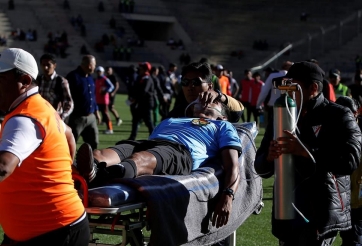 Trọng tài thiệt mạng trên SVĐ cao nhất thế giới