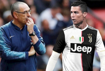 Chính thức ra mắt Juventus, HLV Sarri lập tức lấy lòng Ronaldo