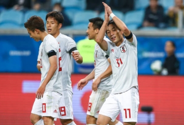 Diễn biến bất ngờ, Uruguay vất vả kiếm 1 điểm trước Nhật Bản